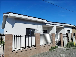 Duplex toate utilitatile - zona centrala