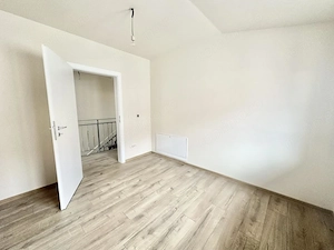 Duplex cu 4 camere - 100 mp utili - 320 de teren - Mosnita - imagine 17