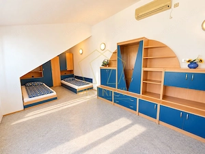 Vila cu 3 camere complet mobilată si utilată. | Lipovei - imagine 7