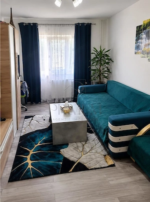 LIPOVEI, 2 CAMERE,  ETAJ 3, RENOVAT, DECOMANDAT - imagine 2