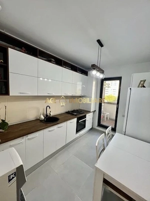 3 Camere de inchiriat | Drumul Taberei |Centrala Proprie|2 Locuri Parcare|  - imagine 5