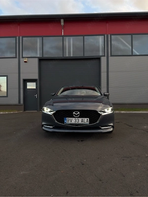 Mazda 3 GT+ | 2023 | 2.0 e-Skyactiv X 186 CP | Mild-Hybrid | HUD | Istoric complet