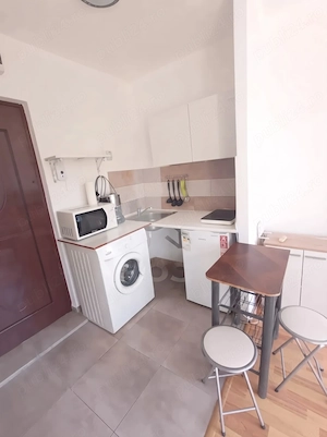  Proprietar vand garsoniera 16MP etaj 1 4 zona Blascovici - imagine 2