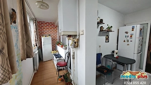 Apartament cu 2 camere de vânzare în Micro 16   50 mp, mobilat și utilat!