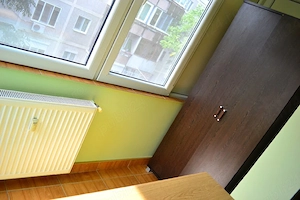 Apartament 2 camere + garaj, zona Lipovei - imagine 3