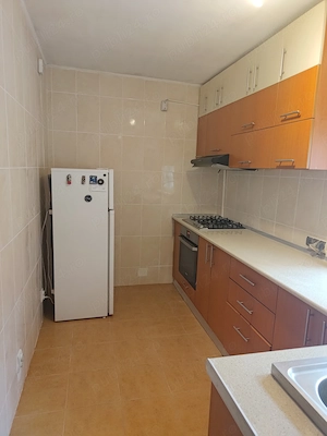 Apartament de vânzare zona Eroii Revoluției 