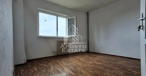 Apartament 4 camere etajul 5 /6 - imagine 23