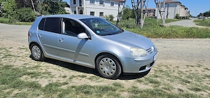 Masina Golf 5 de vânzare 