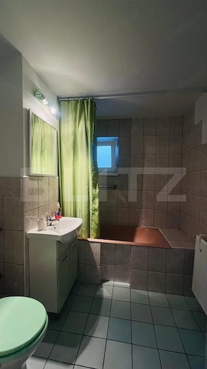 Amartament in Orastie- 55 mp. și 2 balcoane, la etajul 3. - imagine 9