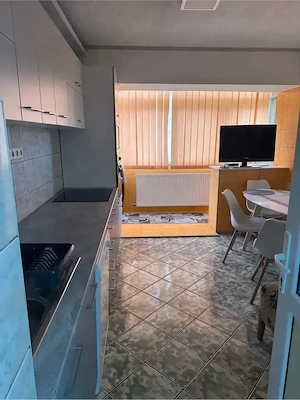 Chirie apartament 2 camere decomandate 