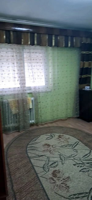 Apartament 3 camere, 2 băi, pivniță, de vânzare, Sibiu, Hipodrom IV, etaj 3 Proprietar - imagine 9