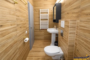 Apartament in vila, panorama spectaculoasa asupra Brasovului, parcare, Centrul Istoric - imagine 9