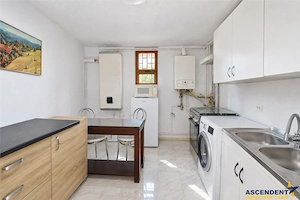 Apartament in vila, panorama spectaculoasa asupra Brasovului, parcare, Centrul Istoric - imagine 15