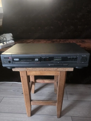 Cd player ICES cdp 7712