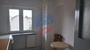 Apartament 4 camere, decomandat, etaj 3, zona Ramada - imagine 5