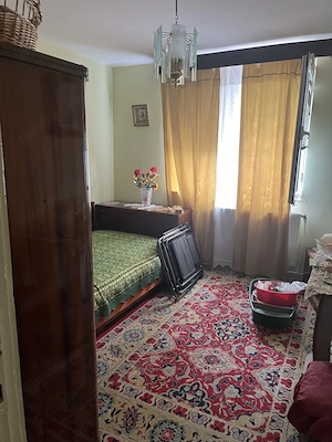 De vânzare apartament 2 camere etaj 2 - imagine 2