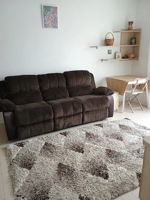 Închiriez apartament cu doua camere mobilatin zonta Titan Potcoava  - imagine 7