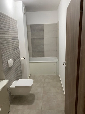Apartament cu 2 camere in XCity Tower 1 (tip 1C1) + parcare - imagine 3