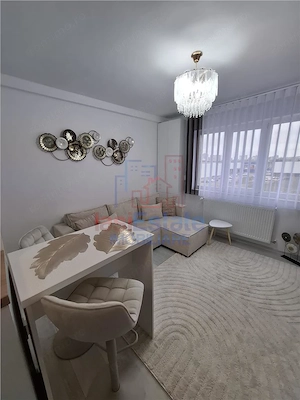 Garsoniera - zona Jumbo - imagine 5
