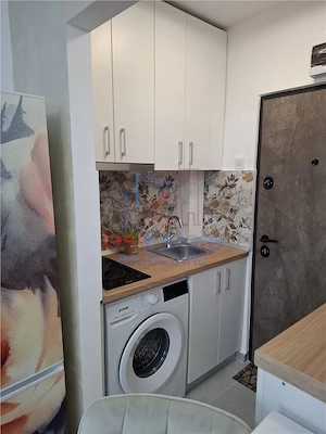 Garsoniera - zona Jumbo - imagine 10