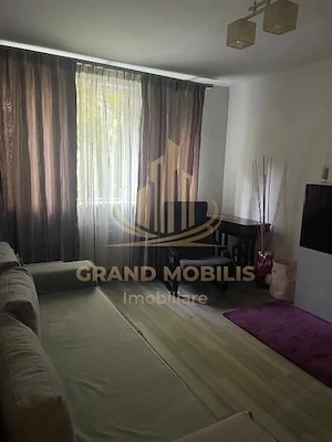Vand apartament 2 camere mobilat+boxa