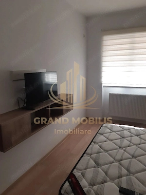 Apartament cu două camere decomandat modern