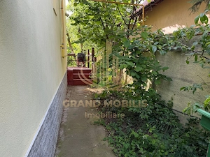 Casă P+E+Pod înalt, teren 574 mp, garaj și fotovoltaice – Zona Lipovei - imagine 19
