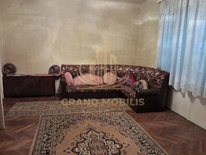 Casa Iosefin individuala 9 camere 3 apartamente