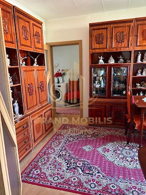 Apartament 3 camere zona Institut Craiova