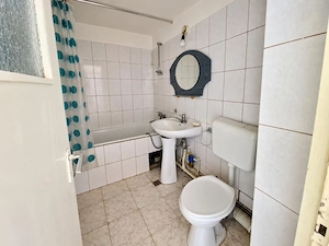 Apartament 3 camere| 64mp| Etaj intermediar | Central | Cartier 1 Mai - imagine 10