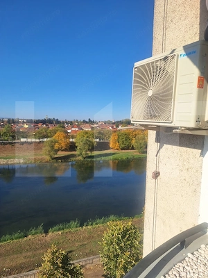 Vand apartament 4 camere decomandat la Lugoj - imagine 20