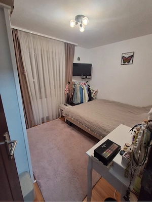 Vand  apartament 2 camere Micro 6 - imagine 9