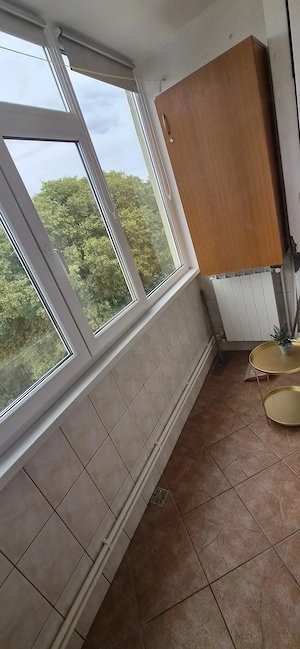 Închiriez apartament semidecomandat Tomis Nord - imagine 4