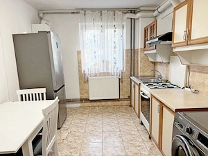 Zona Calea Girocului   De închiriat apartament cu două camere cu centrală proprie - imagine 12