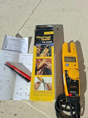  Aparat masura FlukeT5-1000 de la FLUKE,Detector de tensiune 1000V CAT III