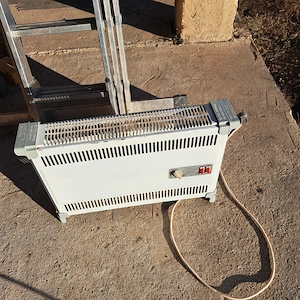 Radiator electric