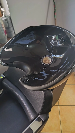    VÂND MOBILIER SALON INFRUMUSETARE   de culoare neagră, în stare buna, folosit 3 ani!!             - imagine 5