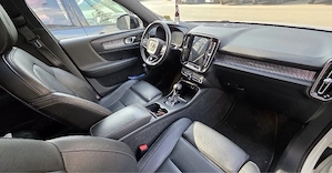 Volvo XC 40 R Design - imagine 3