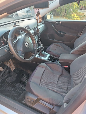 Vând Volkswagen Passat 2.0 tdi din anul 2009 - imagine 4