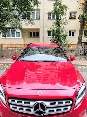 Vând Mercedes Gla 180 automat  - imagine 2