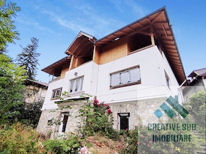 Sinaia   Peles - Vila D+P+M - 10 Camere - 260 mp utili - 700 mp teren