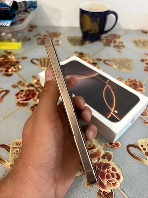 iPhone 16 pro max 