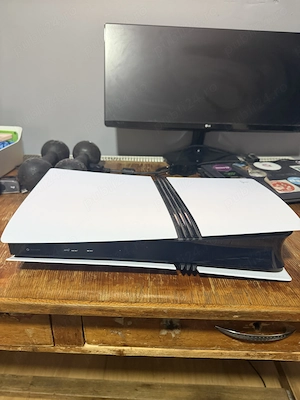 PS5 Pro(PlayStation) 6TB memorie + 2 controllere