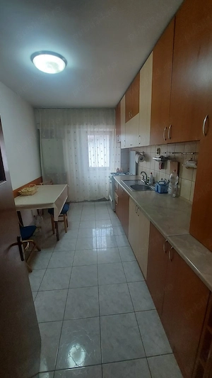 ofer spre închiriere apartament  - imagine 5