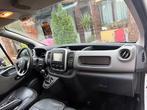 Renault Trafic 3  2015  - imagine 7