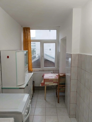 Ofer spre închiriere garsoniera decomandata mobilata Vatra Dornei strada Unirii aproape de Peny 