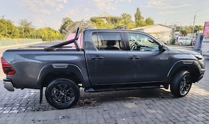 Toyota Hilux Invincible 2.8   2022 - imagine 5