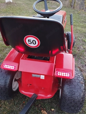 Tractoras gazon marca Muray 12Cp cu remorca tabla 500 Kg stare impecabila functionare foarte buna .  - imagine 2