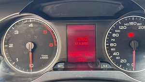 Audi A4 B8 - imagine 4