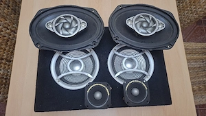  Set Boxe auto ( cabluri)